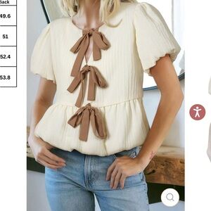 Cream Puff Sleeve Top with Brown Bows Sz Large
